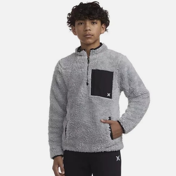 Hurley Other - Hurley Sherpa Quarter Zip Jacket - Black boys large 10/12